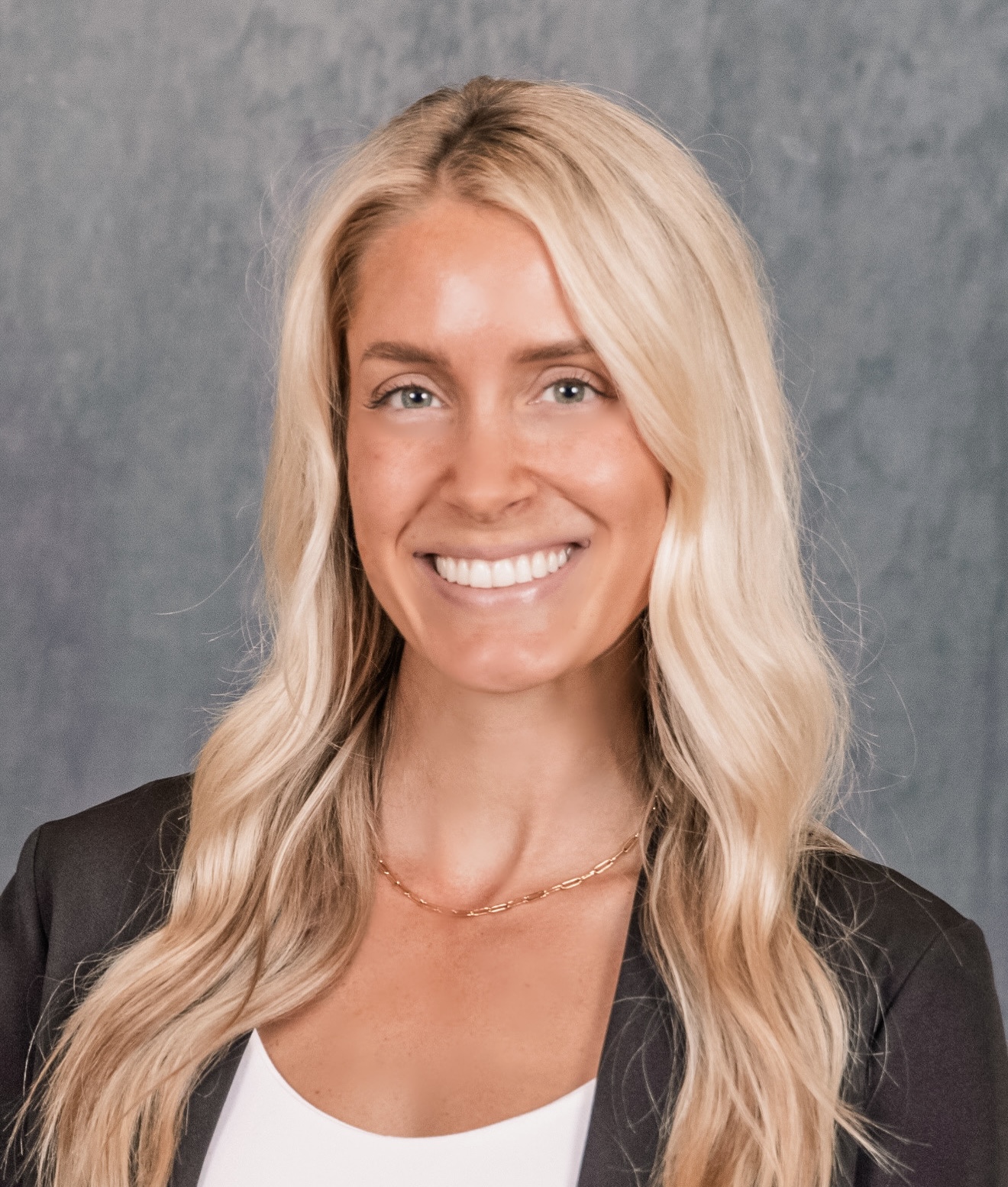Picture of Kaitlyn Kaus smiling